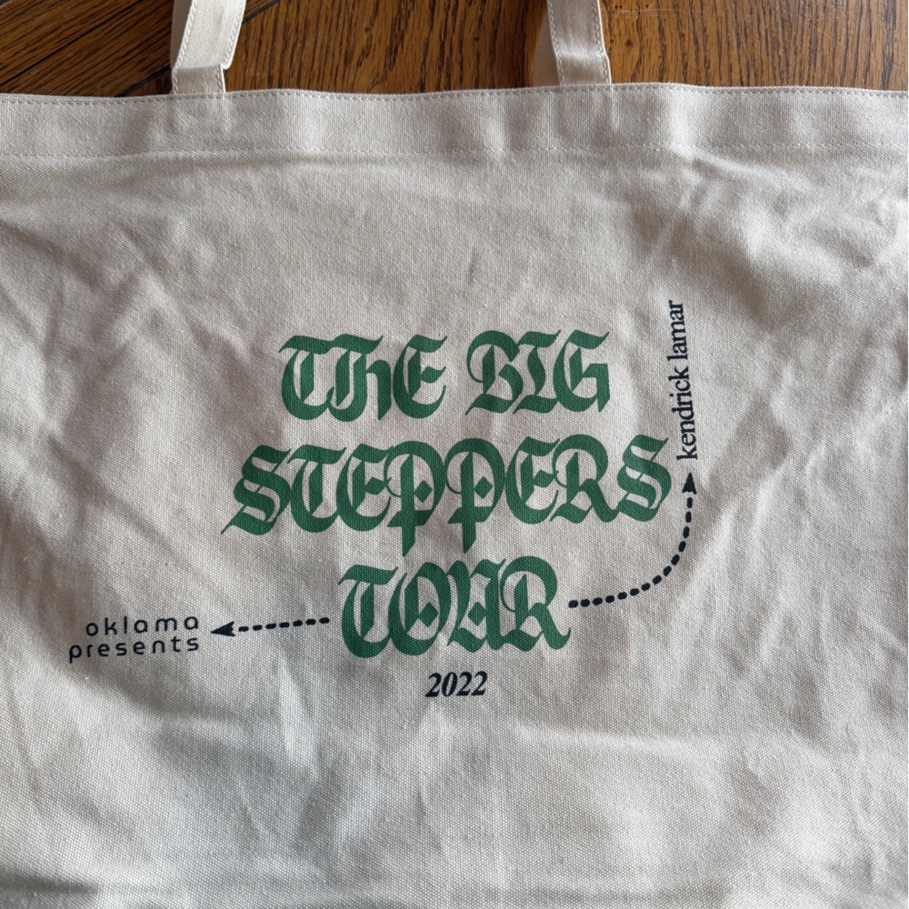 Oklama Presents Canvas Tote Bag - Cream